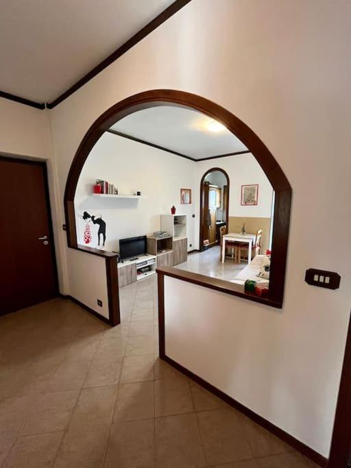 Appartamento Alle Porte D'Ivrea Banchette D'Ivrea Екстериор снимка